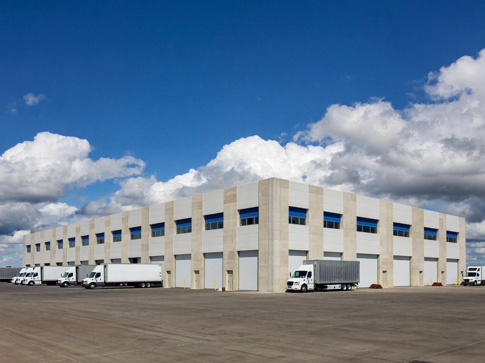 Completed tilt-wall distribution center with truck courts at Port 10 in Baytown, Texas